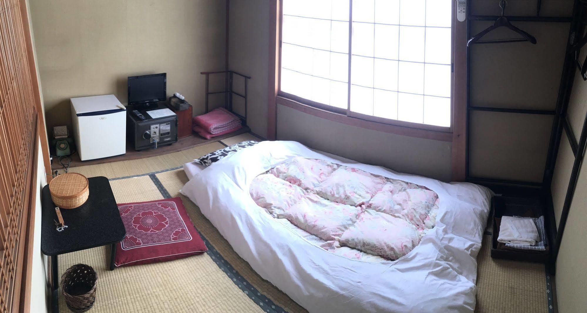 Ryokan Takayama Takayama  Buitenkant foto